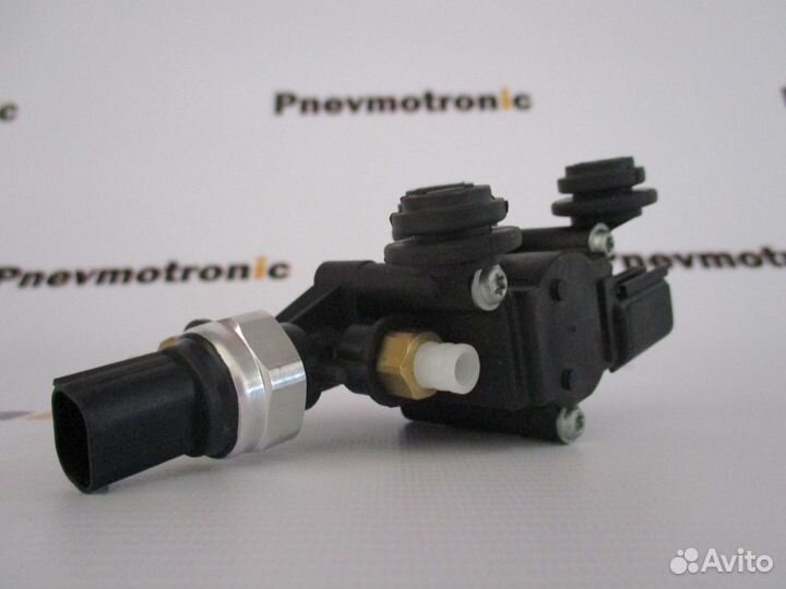 Блоки клапанов пневмоподвески Land Rover Sport