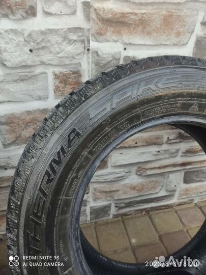 Nitto Therma Spike 225/65 R17 106T