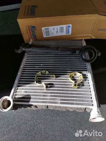 Радиатор печки peugeot 308