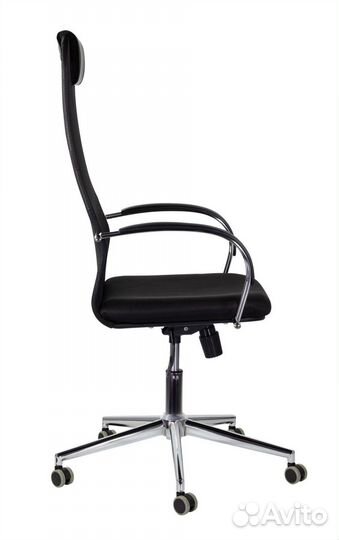 Офисное кресло