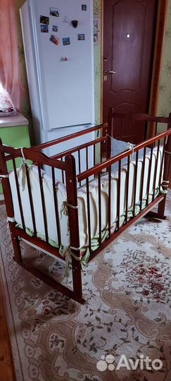 Детская кровать и матрас