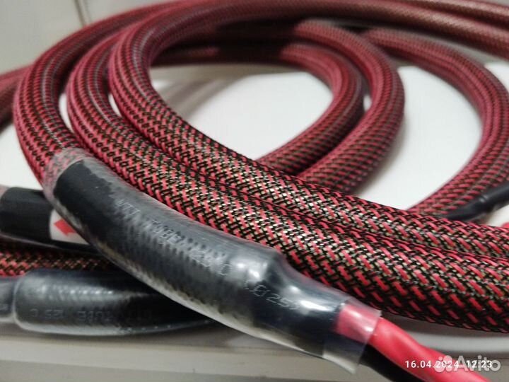 Акустический кабель van den hul mainsstream