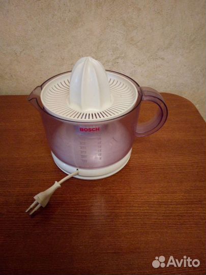 Соковыжималка для цитрусовых bosh