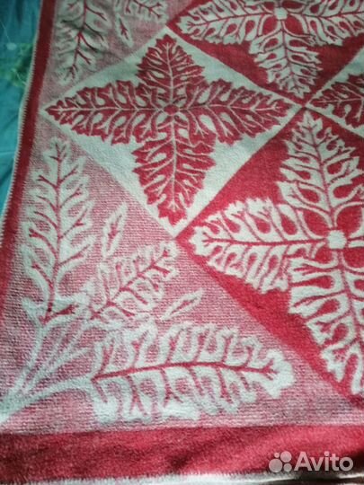 Продам одеяла шерстяные