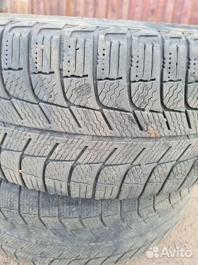 Michelin X-Ice North 205/55 R16