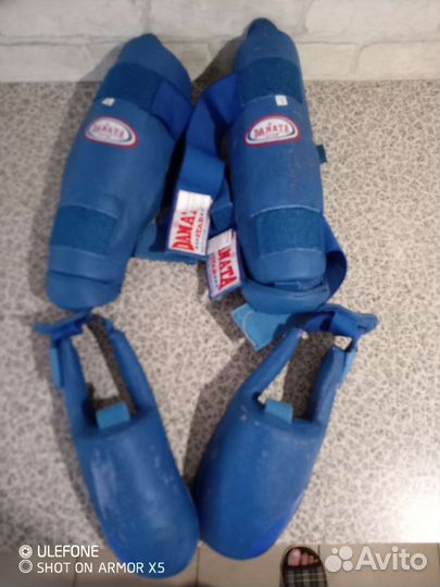 Кимоно для тхэквондо и щитки