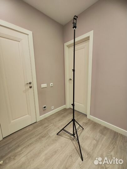 Штатив тренога с креплением для телефона