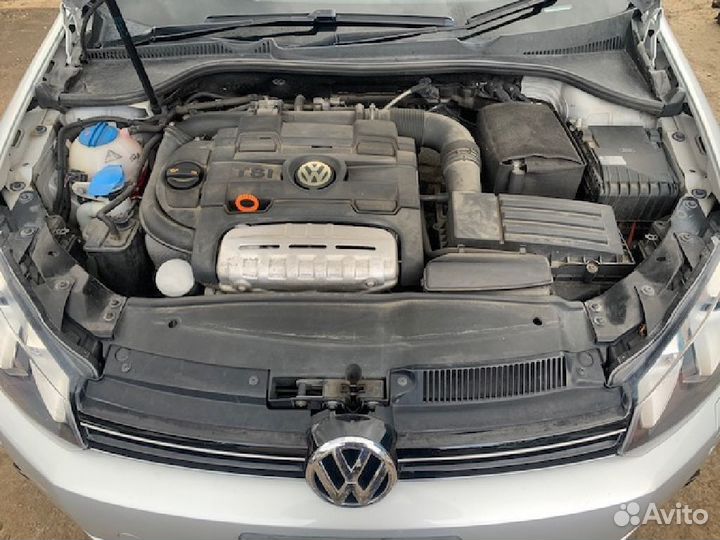 Обшивка салона 5K2858415 на Volkswagen Golf V 1KZ