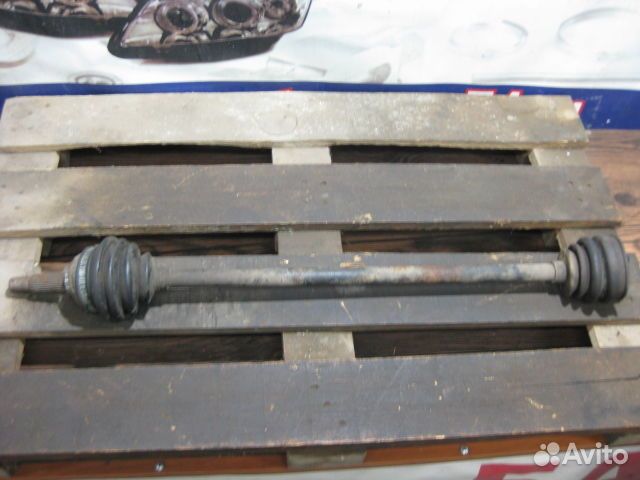 Полуось передняя правая Mitsubishi Galant (89-92 г