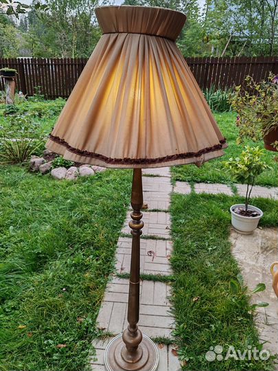 Торшер напольный