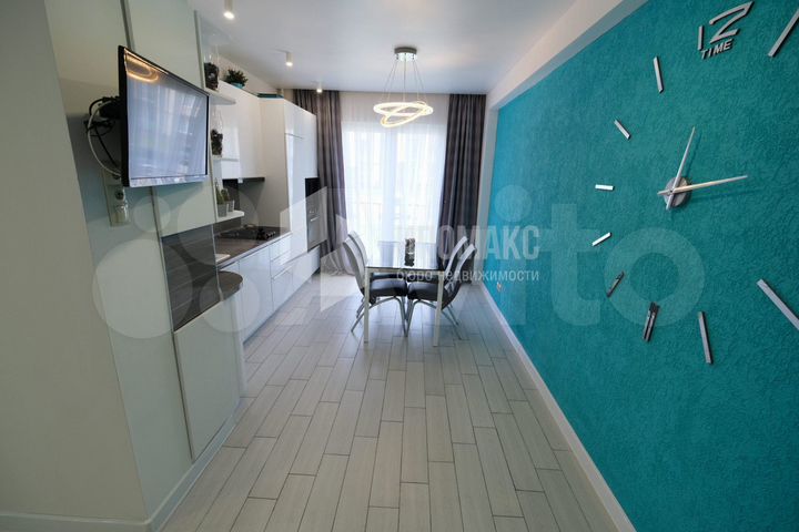 2-к. квартира, 61,6 м², 1/3 эт.