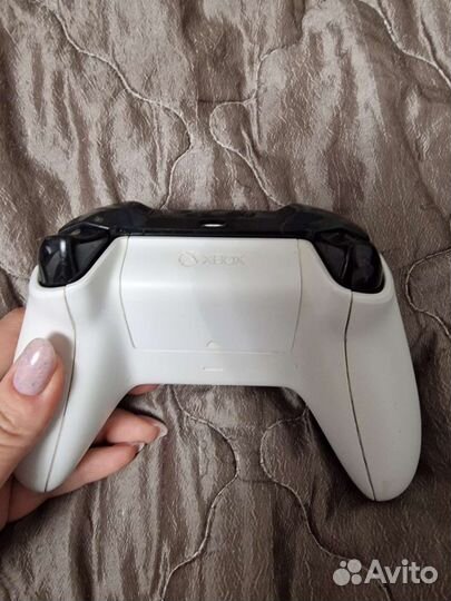 Джойстик xbox One s
