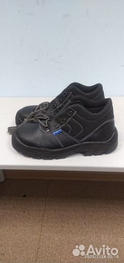 Ботинки рабочие 40 размер