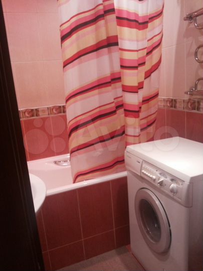 Комната 18 м² в 3-к., 1/17 эт.