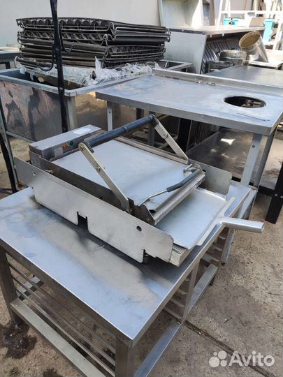 Тостер для карамелизации булочек