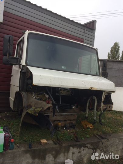 Кабина Mercedes Vario 814