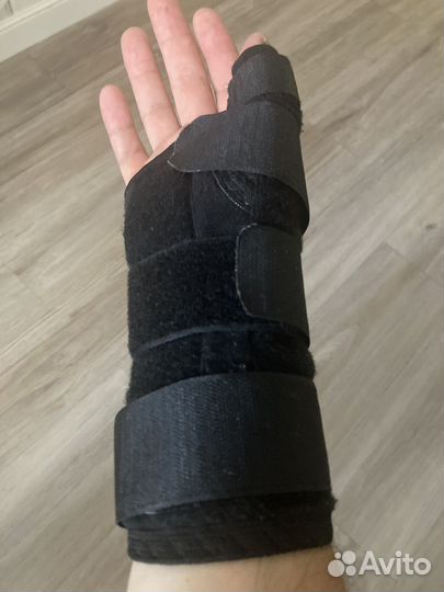 Ортез на лучезапястный сустав