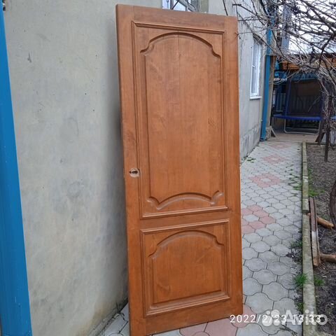 Дверь деревянная из массива (покрытие лак) купить в Варениковской ...