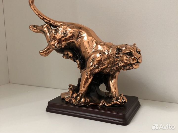 Фигура дикой кошки