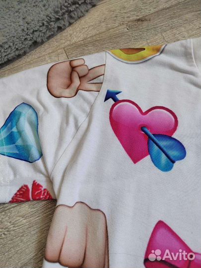 Футболка женская