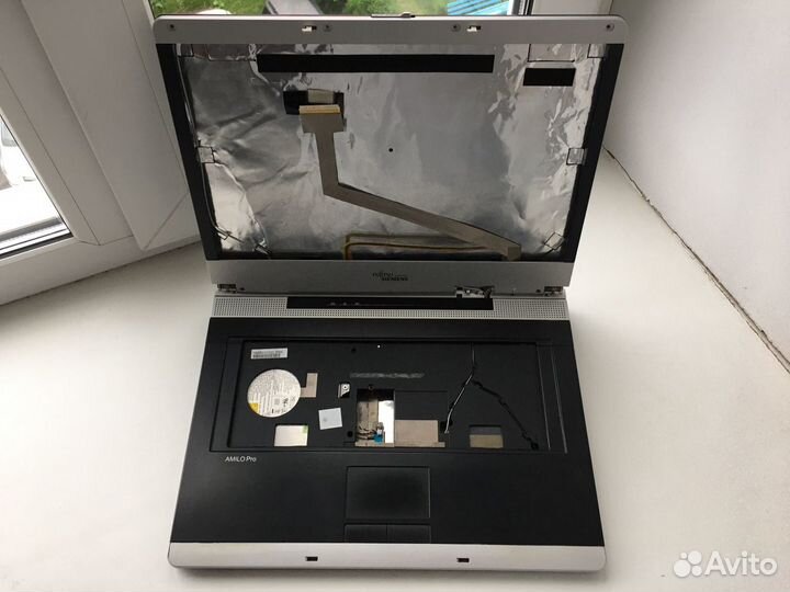 Корпус Fujitsu Siemens AmiloPro V2055