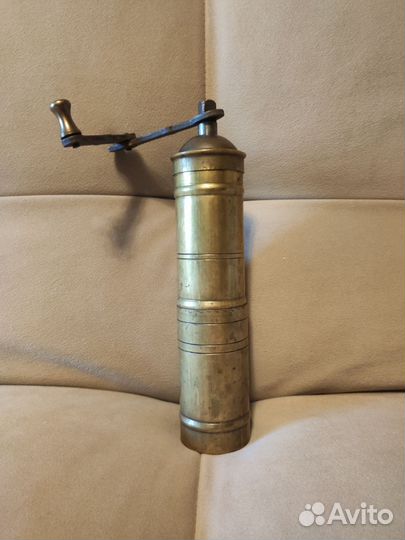 Кофемолка жерновая ручная СССР