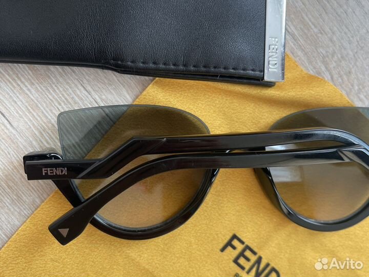 Fendi очки