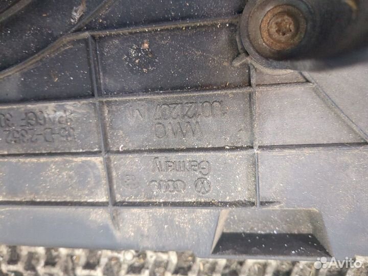 Вентилятор радиатора Skoda Octavia Tour, 2003