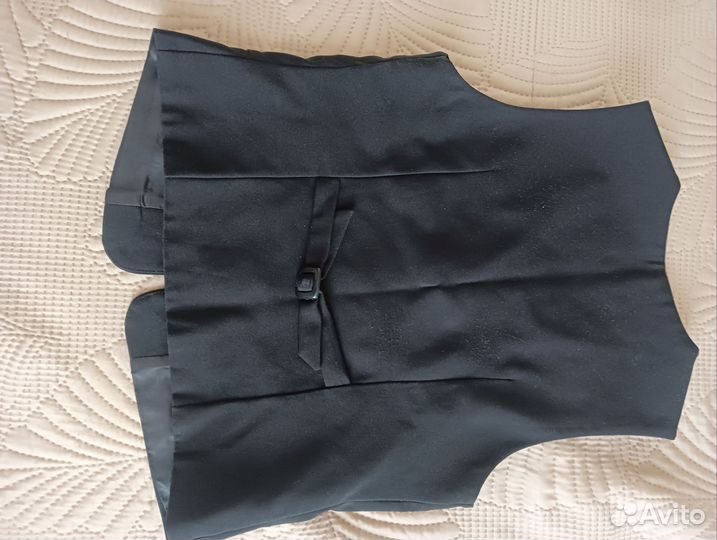 Жилетка для девочки школьная