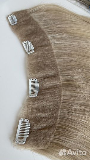 Волосы на заколках