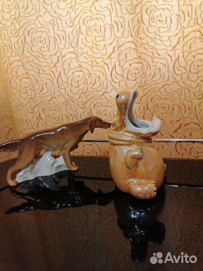 Фарфоровые статуэтки бегемот и собака лфз