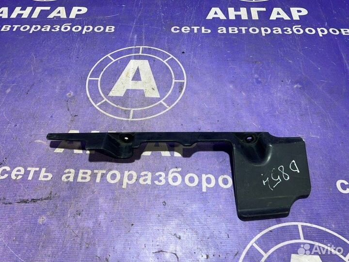 Пыльник радиатора правый Hyundai I30 G4FC 2010