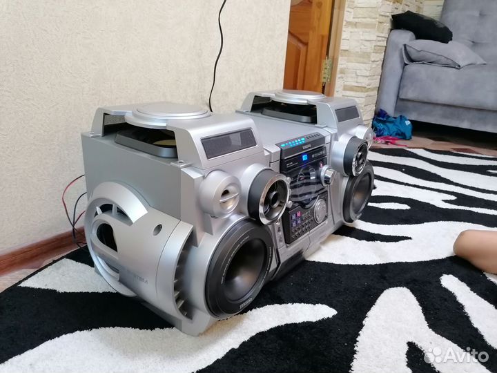 Музыкальный центр samsung max kj740