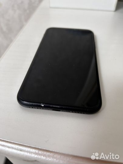 Телефон iPhone Xr