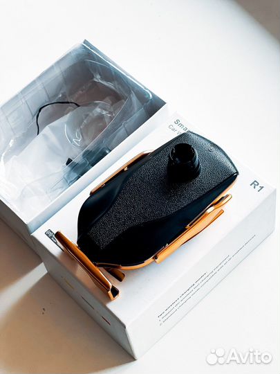 Беспроводная автомобильная зарядка