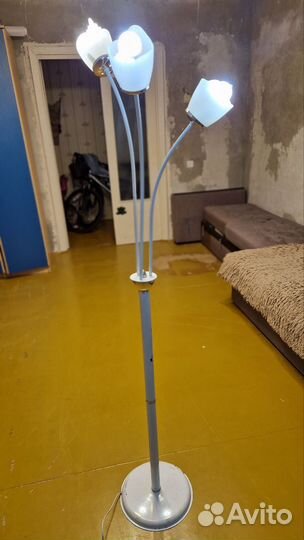 Торшер напольный