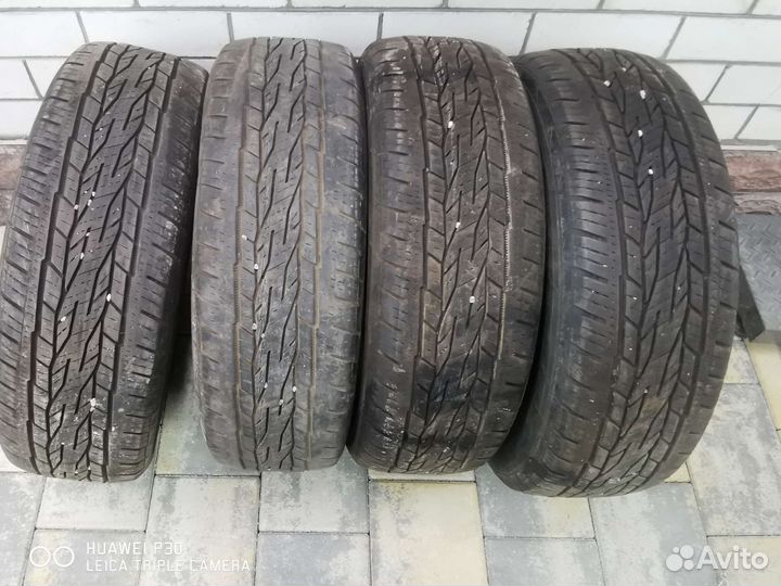 Continental ContiCrossContact LX2 215/65 R16