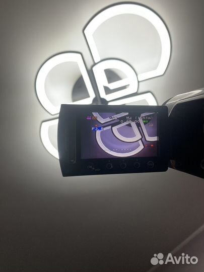 Видеокамера jvc