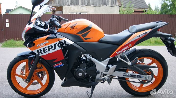 Honda CBR250RA ABS