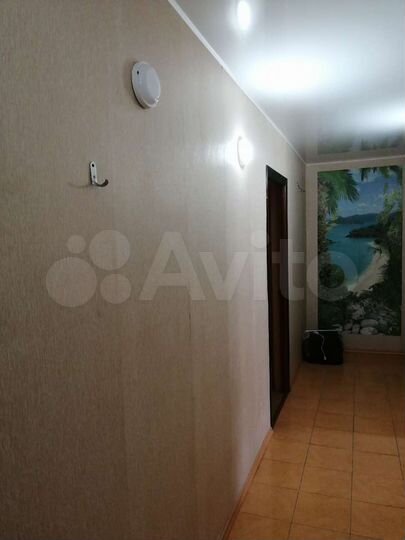 3-к. квартира, 60 м², 1/4 эт.