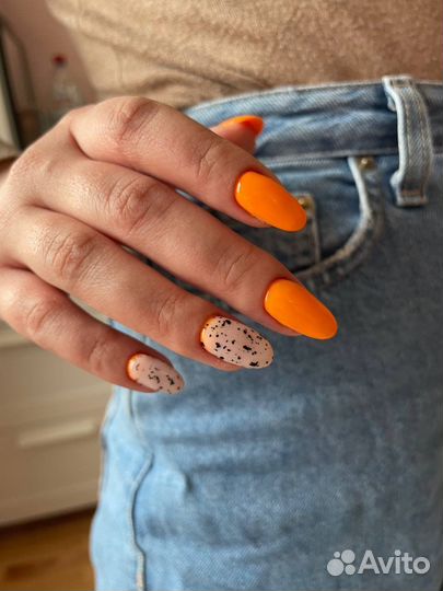 Ищу модель на однотонный маникюр