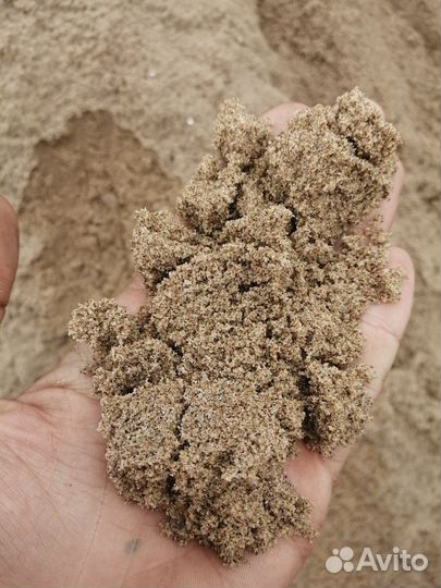 Навоз перегной, чернозем, песок, щебень