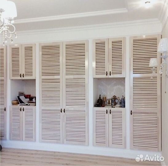 Двери жалюзийные из массива сосны