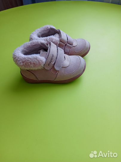 Ботинки демисезонные для девочки 21 размер