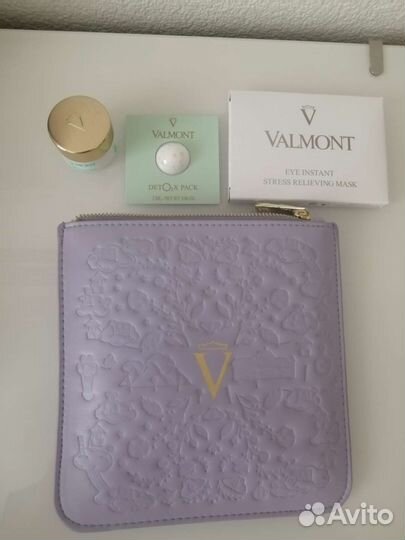 Valmont набор миниатюр в косметичке