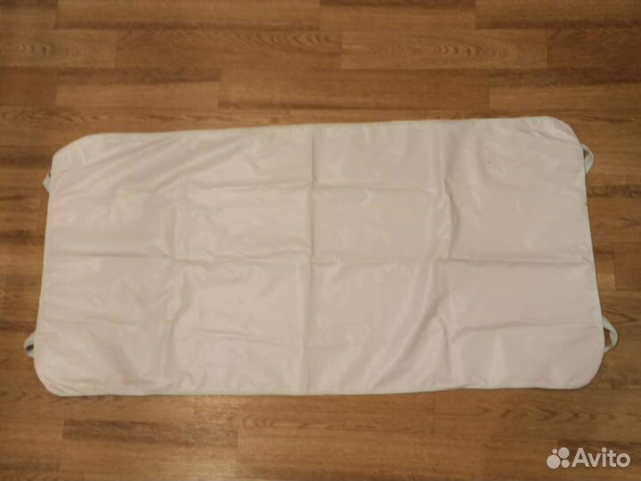 Наматрасник на детскую кроватку