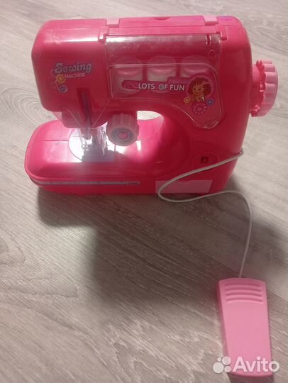 Детская швейная машинка