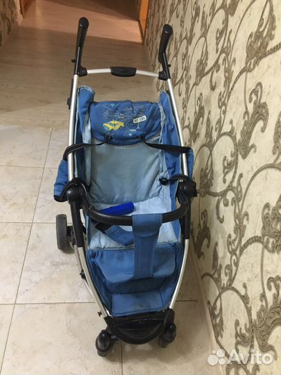 Коляска прогулочная