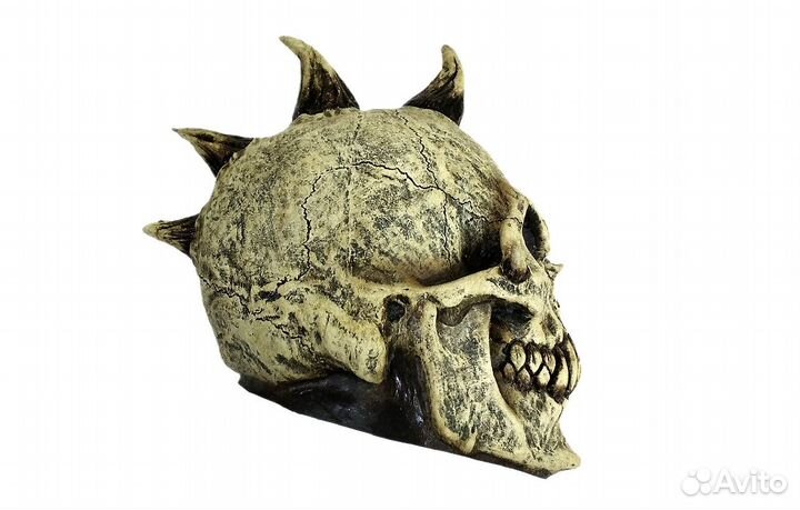 Череп Панка латекс, размер 20 х 12 х 22,5 см