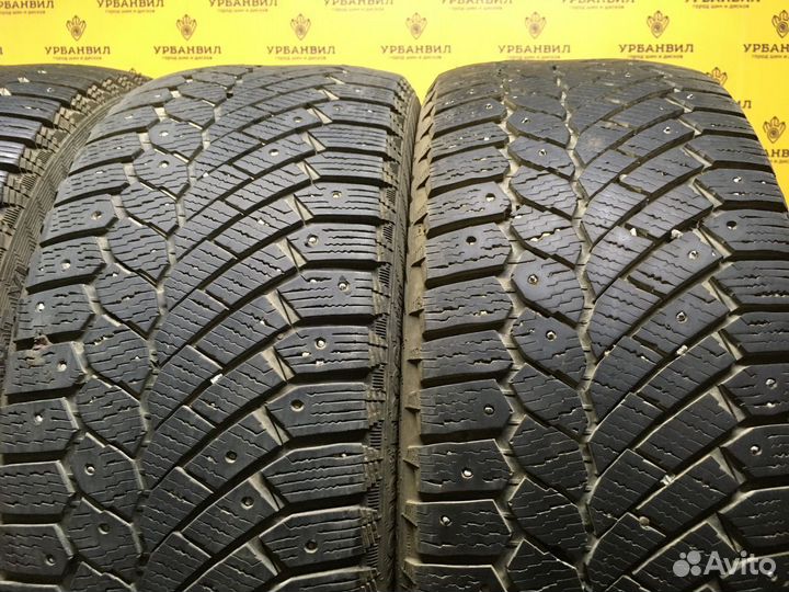 Gislaved Nord Frost 200 235/45 R18 98T